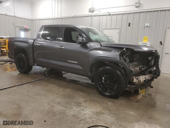 2022 Toyota Tundra 4WD Limited with VIN 5TFJA5DB4NX031681, listed as a Copart auction lot 84734314 with 0 mi miles and Salvage Title. Bid and sale history available at carsss.com. Image 4.