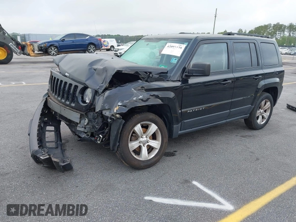 2014 Jeep Patriot Sport z VIN 1C4NJRBB0ED772116, wystawiony jako IAAI lot #42093430 z przebiegiem 98 001 mil mil oraz . Historia ofert i sprzedaży dostępna na DreamBid. Obrazek 2.
