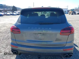 2017 Porsche Cayenne S z VIN WP1AB2A27HLA53653, wystawiony jako IAAI lot #41439419 z przebiegiem 100 740 mil mil oraz . Historia ofert i sprzedaży dostępna na DreamBid. Obrazek 16.