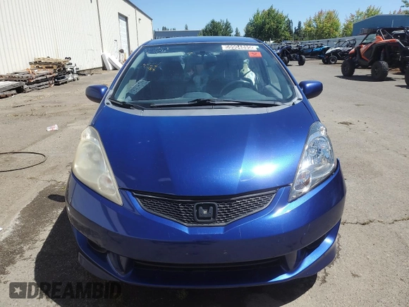 2010 Honda Fit Sport with VIN JHMGE8H43AC013684, listed as a Copart auction lot 59904895 with 144,481 mi miles and Clean title. Bid and sale history available at DreamBid. Image 5.