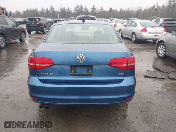 2015 Volkswagen Jetta Sedan 1.8T SE with VIN 3VWD17AJ7FM233634, listed as a IAAI auction lot 41942329 with 128,996 mi miles. Bid and sale history available at carsss.com. Image 16.