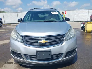 2014 Chevrolet Traverse LS z VIN 1GNKRFED2EJ140041, wystawiony jako IAAI lot #42153283 z przebiegiem 112 133 mil mil oraz . Historia ofert i sprzedaży dostępna na DreamBid. Obrazek 12.