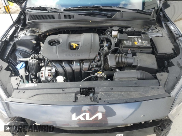 2024 Kia Forte LXS with VIN 3KPF24AD6RE832587, listed as a Copart auction lot 46154835 with 10,880 mi miles and Salvage Title. Bid and sale history available at DreamBid. Image 11.