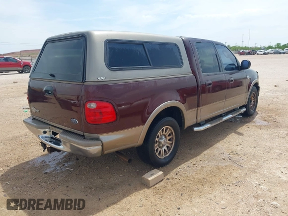 2003 Ford F-150 XLT with VIN 1FTRW07LX3KC09941, listed as a IAAI auction lot 42035068 with 137,762 mi miles. Bid and sale history available at carsss.com. Image 4.