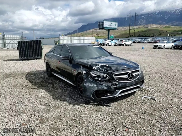 2016 Mercedes-Benz E-Class AMG E 63 S with VIN WDDHF7GBXGB198690, listed as a Copart auction lot 53423534 with 91,908 mi miles and Salvage Title. Bid and sale history available at carsss.com. Image 11.
