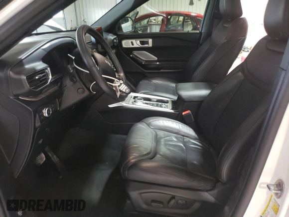 2022 Ford Explorer Platinum with VIN 1FM5K8HW1NNA08296, listed as a Copart auction lot 84750084 with 42,879 mi miles and Salvage Title. Bid and sale history available at carsss.com. Image 7.