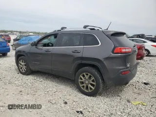 2016 Jeep Cherokee Latitude with VIN 1C4PJMCB1GW220495, listed as a Copart auction lot 53967085 with 185,044 mi miles and Clean Title. Bid and sale history available at DreamBid. Image 2.