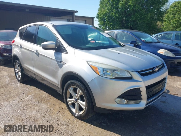2014 Ford Escape SE with VIN 1FMCU9GX6EUB22401, listed as a IAAI auction lot 42038712 with Not Provided miles and . Bid and sale history available at carsss.com. Image 1.