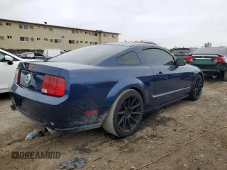 2007 Ford Mustang GT Deluxe with VIN 1ZVHT82H075304239, listed as a Copart auction lot 82001084 with 135,108 mi miles and Non repairable. Bid and sale history available at DreamBid. Image 3.