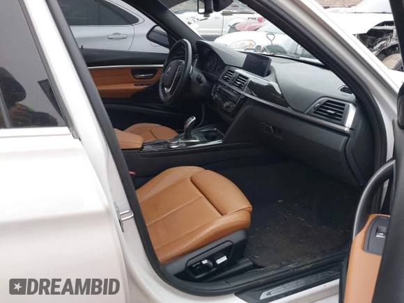2018 BMW 3 Series 330i with VIN WBA8B9G53JNU57549, listed as a IAAI auction lot 41521049 with 63,557 mi miles and . Bid and sale history available at DreamBid. Image 5.
