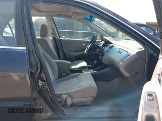 2002 Honda Accord SE с VIN 1HGCG56742A160536, выставлен на аукционе IAAI как лот 42133683 с пробегом 304 322 миль миль и . История ставок и продаж доступна на DreamBid. Изображение 5.