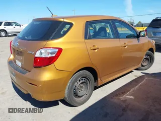 2009 Toyota Matrix with VIN 2T1KU40E69C018960, listed as a IAAI auction lot 42239356 with 209,669 mi miles and . Bid and sale history available at DreamBid. Image 4.