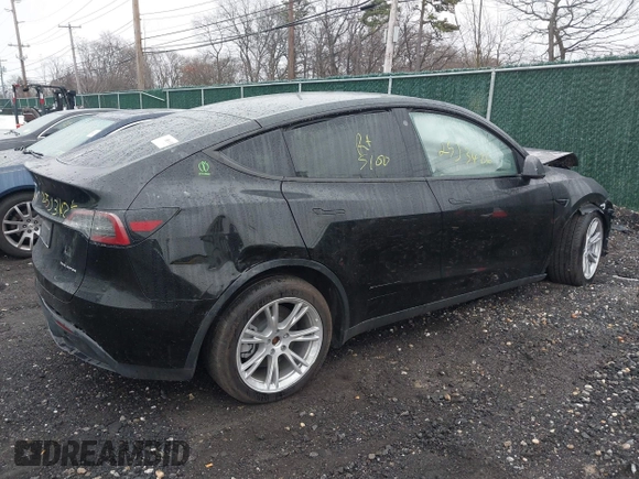 2023 Tesla Model Y Long Range with VIN 7SAYGDEEXPA121625, listed as a IAAI auction lot 41959524 with Not Provided miles and . Bid and sale history available at carsss.com. Image 4.