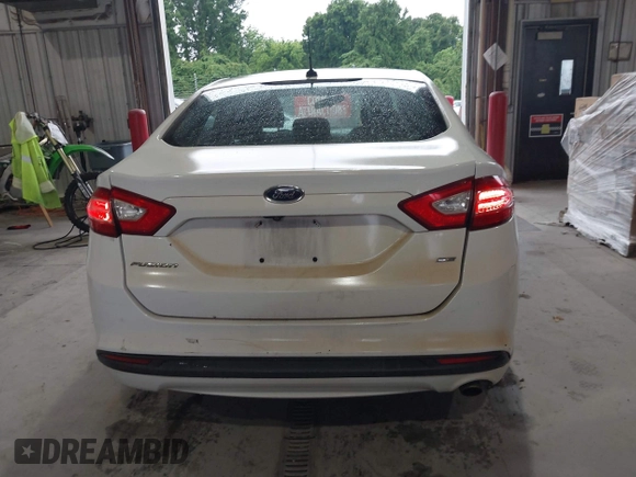 2016 Ford Fusion SE with VIN 1FA6P0H77G5114717, listed as a IAAI auction lot 42166800 with 186,610 mi miles and . Bid and sale history available at DreamBid. Image 16.