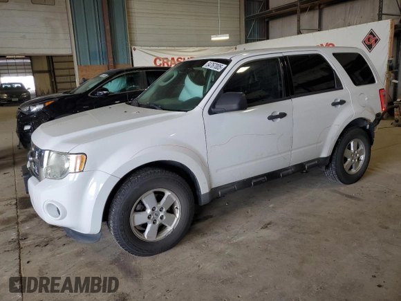 2011 Ford Escape XLS с VIN 1FMCU0C78BKC53371, выставлен на аукционе Copart как лот 54767005 с пробегом 227 192 миль миль и Списание • Salvage title. История ставок и продаж доступна на DreamBid. Изображение 1.