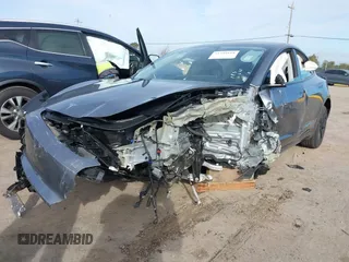 2025 Tesla Model 3 Long Range with VIN 5YJ3E1EB4SF873799, listed as a IAAI auction lot 41548818 with 2,129 mi miles and . Bid and sale history available at DreamBid. Image 6.