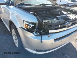 2011 Ford Flex SEL with VIN 2FMGK5CC5BBD28698, listed as a IAAI auction lot 41774174 with 306,974 mi miles. Bid and sale history available at carsss.com. Image 6.