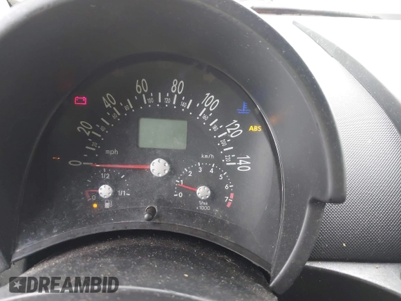 2003 Volkswagen Beetle GLS z VIN 3VWCK21Y73M320888, wystawiony jako IAAI lot #42424109 z przebiegiem Nie podano mil oraz . Historia ofert i sprzedaży dostępna na DreamBid. Obrazek 7.