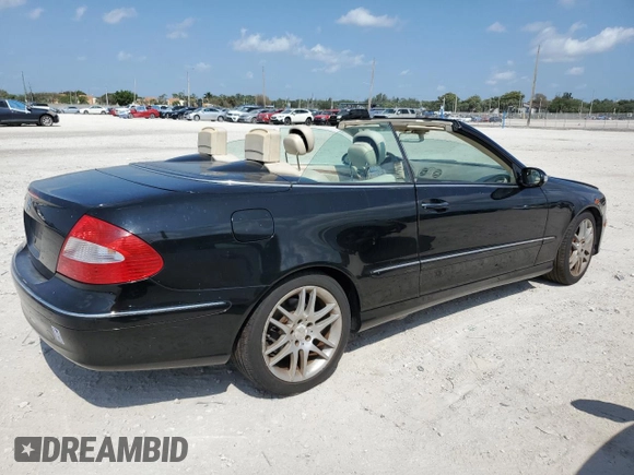 2008 Mercedes-Benz CLK 350 с VIN WDBTK56F18F244120, выставлен на аукционе Copart как лот 52082125 с пробегом 50 101 миль миль и На запчасти • Non repairable. История ставок и продаж доступна на DreamBid. Изображение 3.