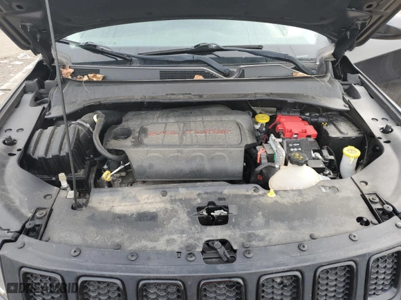 2019 Jeep Compass Latitude with VIN 3C4NJCBB1KT652666, listed as a Copart auction lot 42761525 with 103,139 mi miles and Salvage Title. Bid and sale history available at carsss.com. Image 12.