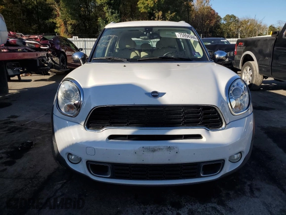 2012 MINI Countryman S with VIN WMWZC5C50CWL62427, listed as a Copart auction lot 44317335 with 175,317 mi miles and Salvage title. Bid and sale history available at DreamBid. Image 5.