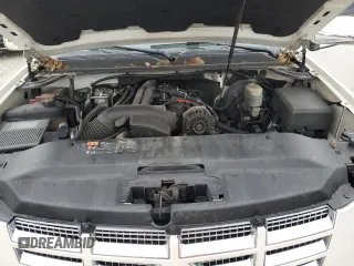 2011 Cadillac Escalade ESV Premium with VIN 1GYS4JEF4BR176204, listed as a Copart auction lot 84543284 with 236,317 mi miles and Clean title. Bid and sale history available at DreamBid. Image 12.