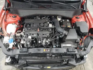 2024 Hyundai Kona Limited with VIN KM8HE3A34RU049881, listed as a Copart auction lot 84243934 with 4,929 mi miles and Clean Title. Bid and sale history available at DreamBid. Image 13.