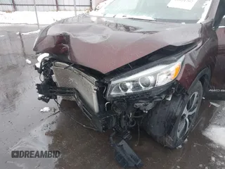2016 Kia Sorento EX with VIN 5XYPHDA51GG061449, listed as a IAAI auction lot 41624702 with 1 mi miles. Bid and sale history available at carsss.com. Image 6.
