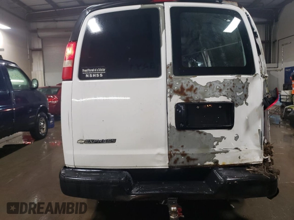 2012 Chevrolet Express Cargo Van with VIN 1GCWGFCA8C1100293, listed as a Copart auction lot 50470195 with 250,615 mi miles and Salvage Title. Bid and sale history available at carsss.com. Image 6.