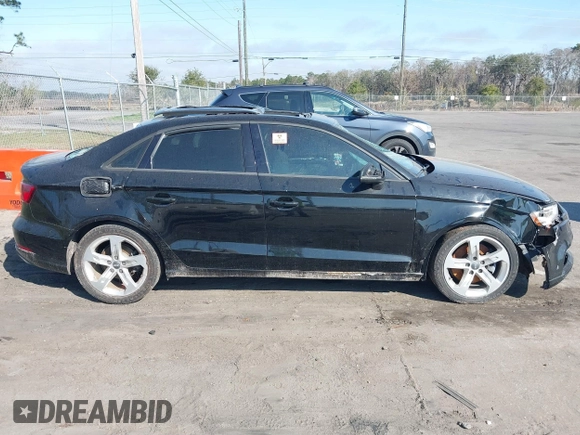 2017 Audi A3 Premium z VIN WAUAUGFF6H1041068, wystawiony jako IAAI lot #41534579 z przebiegiem 115 161 mil mil oraz . Historia ofert i sprzedaży dostępna na DreamBid. Obrazek 12.