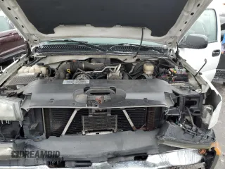 2007 Chevrolet Silverado 1500 LS with VIN 1GCEC19X07Z161070, listed as a Copart auction lot 44288975 with 130,969 mi miles and Salvage Title. Bid and sale history available at DreamBid. Image 11.