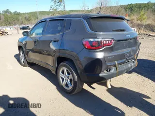 2023 Jeep Compass Sport with VIN 3C4NJDAN0PT551742, listed as a IAAI auction lot 41683808 with 4,135 mi miles and . Bid and sale history available at DreamBid. Image 3.