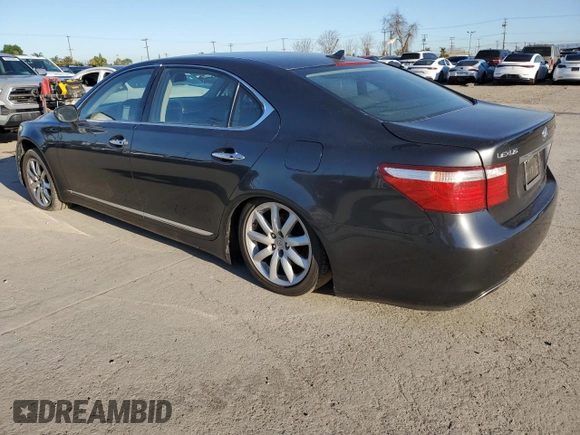 2007 Lexus LS 460 L z VIN JTHGL46FX75010314, wystawiony jako Copart lot #49655405 z przebiegiem 153 473 mil mil oraz Szkoda całkowita • Salvage title. Historia ofert i sprzedaży dostępna na DreamBid. Obrazek 2.