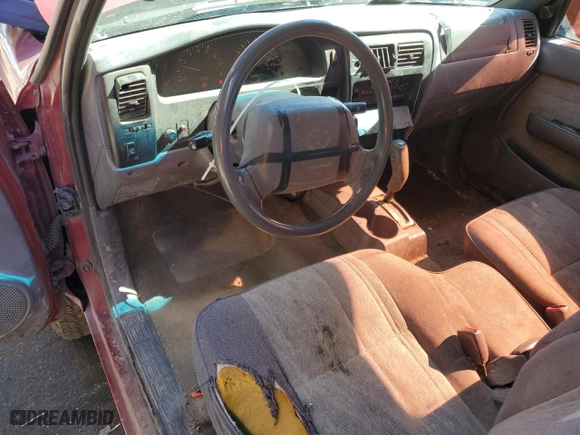 1999 Toyota Tacoma PreRunner with VIN 4TASN92N8XZ413695, listed as a Copart auction lot 47288155 with 319,538 mi miles and Salvage Title. Bid and sale history available at carsss.com. Image 8.