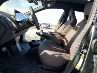 2023 BMW iX xDrive50 with VIN WB523CF02PCM92379, listed as a Copart auction lot 47726814 with 7,721 mi miles. Bid and sale history available at carsss.com. Image 7.