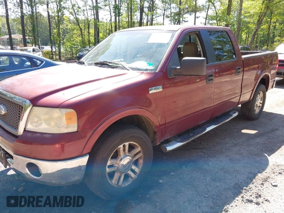2006 Ford F-150 XLT with VIN 1FTPW14506FB81826, listed as a IAAI auction lot 42142287 with 136,768 mi miles. Bid and sale history available at carsss.com. Image 2.