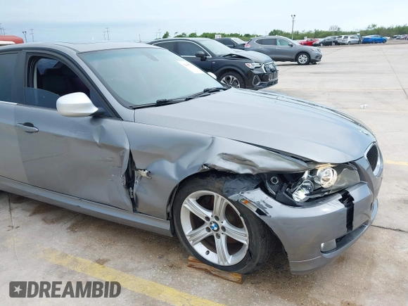 2011 BMW 3 Series 328i xDrive with VIN WBAPK5C50BA661292, listed as a IAAI auction lot 42495770 with 159,036 mi miles and . Bid and sale history available at DreamBid. Image 6.