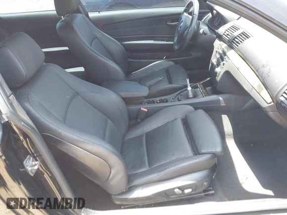2010 BMW 1 Series 135i with VIN WBAUC7C54AVK80967, listed as a IAAI auction lot 42553077 with Not provided miles and . Bid and sale history available at DreamBid. Image 5.