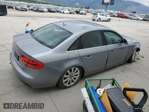2009 Audi A4 Premium Plus z VIN WAUSF78K89N037672, wystawiony jako Copart lot #55476975 z przebiegiem 108 431 mil mil oraz Szkoda całkowita • Salvage title. Historia ofert i sprzedaży dostępna na DreamBid. Obrazek 3.