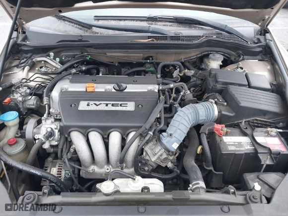 2006 Honda Accord Sdn LX with VIN 1HGCM56456A183960, listed as a IAAI auction lot 42028872 with 201,830 mi miles. Bid and sale history available at carsss.com. Image 10.