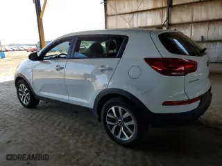 2015 Kia Sportage LX with VIN KNDPB3AC2F7677764, listed as a Copart auction lot 52897625 with 189,914 mi miles and Clean Title. Bid and sale history available at carsss.com. Image 2.