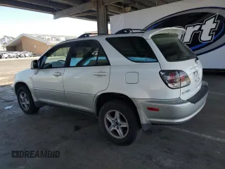 2003 Lexus RX 300 z VIN JTJHF10U530300189, wystawiony jako Copart lot #57663325 z przebiegiem 183 447 mil mil oraz Czysty tytuł • Clean title. Historia ofert i sprzedaży dostępna na DreamBid. Obrazek 2.