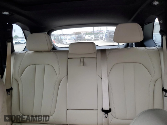 2020 BMW X5 xDrive40i z VIN 5UXCR6C02L9C46986, wystawiony jako Copart lot #59624005 z przebiegiem Nie podano mil oraz Szkoda całkowita • Salvage title. Historia ofert i sprzedaży dostępna na DreamBid. Obrazek 10.