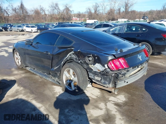 2017 Ford Mustang V6 z VIN 1FA6P8AM1H5224713, wystawiony jako IAAI lot #41208248 z przebiegiem 167 462 mil mil oraz . Historia ofert i sprzedaży dostępna na DreamBid. Obrazek 3.
