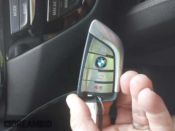 2018 BMW 5 Series M550i xDrive with VIN WBAJB9C56JB035364, listed as a IAAI auction lot 42179145 with 112,123 mi miles and . Bid and sale history available at DreamBid. Image 11.