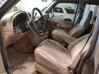 2000 Chevrolet Astro with VIN 1GNEL19W1YB207689, listed as a Copart auction lot 54711595 with 253,766 mi miles and Non Repairable. Bid and sale history available at carsss.com. Image 7.