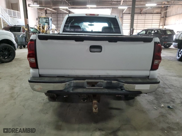 2004 Chevrolet Silverado 1500 LS with VIN 2GCEK19T041104419, listed as a Copart auction lot 49483725 with 267,300 mi miles and Clean Title. Bid and sale history available at carsss.com. Image 6.