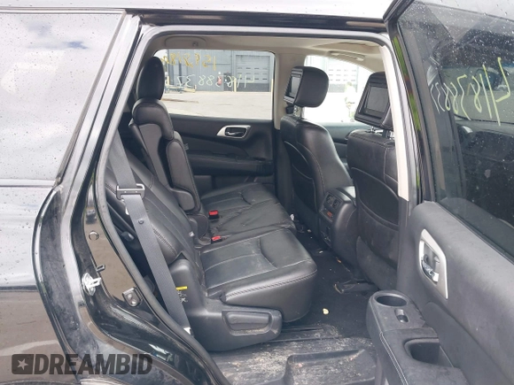 2014 Nissan Pathfinder SV with VIN 5N1AR2MM0EC698047, listed as a IAAI auction lot 41838837 with 159,818 mi miles. Bid and sale history available at carsss.com. Image 8.