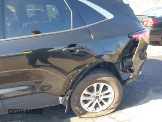 2022 Ford Escape SE с VIN 1FMCU9G64NUB16684, выставлен на аукционе IAAI как лот 41985732 с пробегом 43 090 миль миль и . История ставок и продаж доступна на DreamBid. Изображение 6.