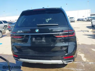 2025 BMW X7 xDrive40i with VIN 5UX23EM01S9X70776, listed as a IAAI auction lot 41653829 with 3,005 mi miles. Bid and sale history available at carsss.com. Image 16.